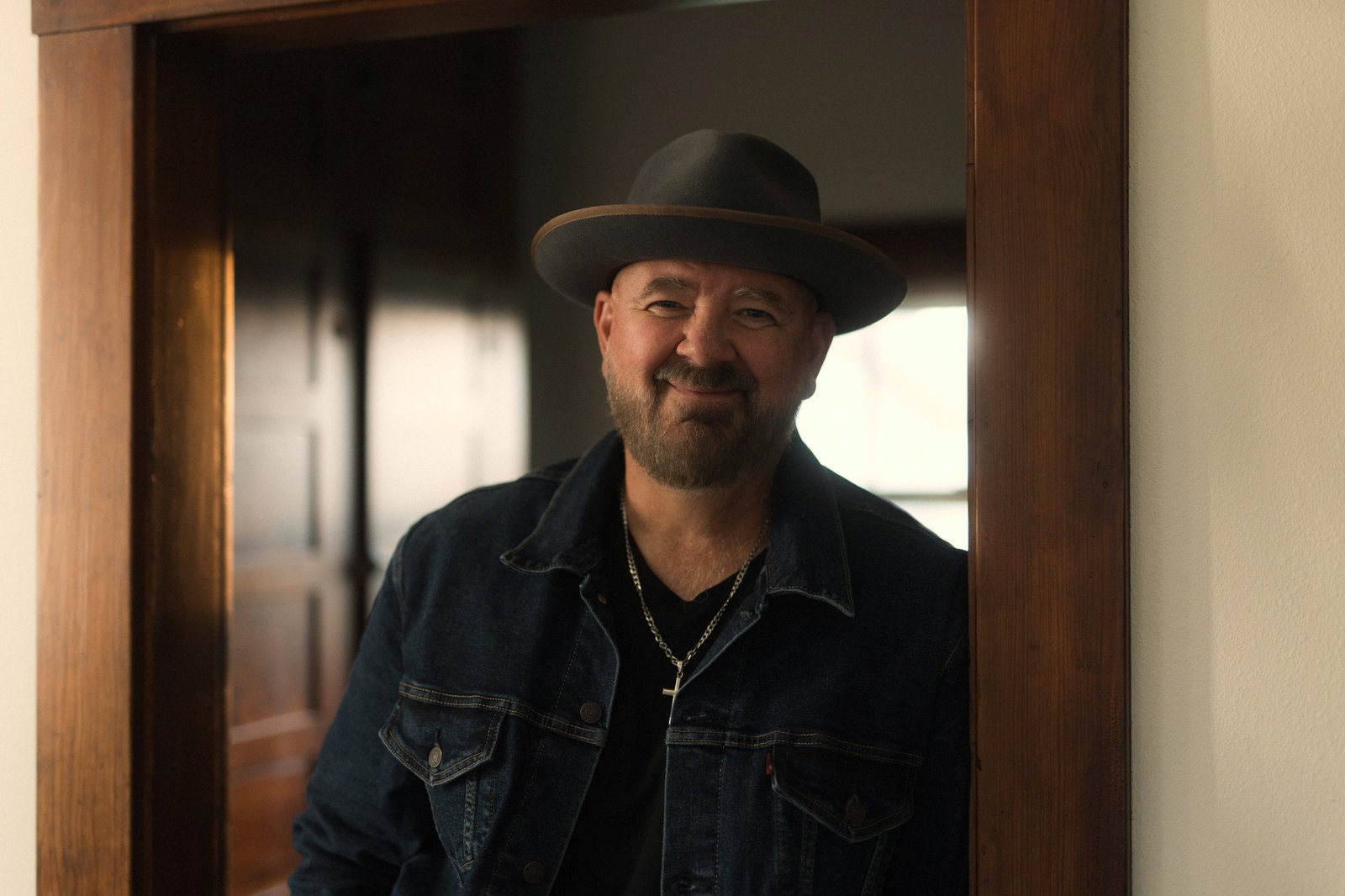 Iowa Songwriter Robert Deitch